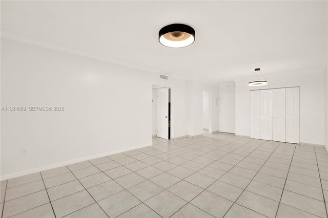 400 Kings Point Drive 1604, Sunny Isles Beach, FL 33160