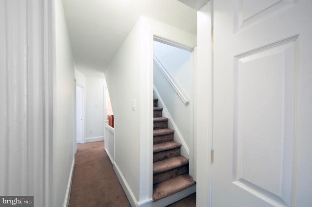 827 AUBREY AVE, Ardmore, PA 19003