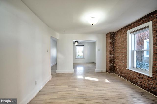 827 AUBREY AVE, Ardmore, PA 19003