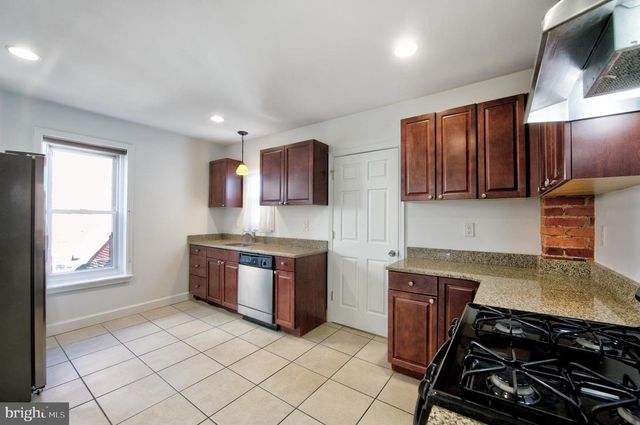 827 AUBREY AVE, Ardmore, PA 19003