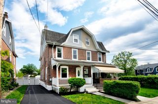 827 AUBREY AVE, Ardmore, PA 19003