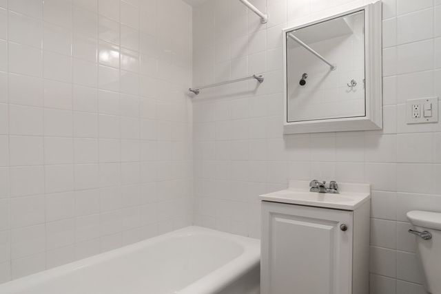 124 Bowdoin Street 55, Boston, MA 02108