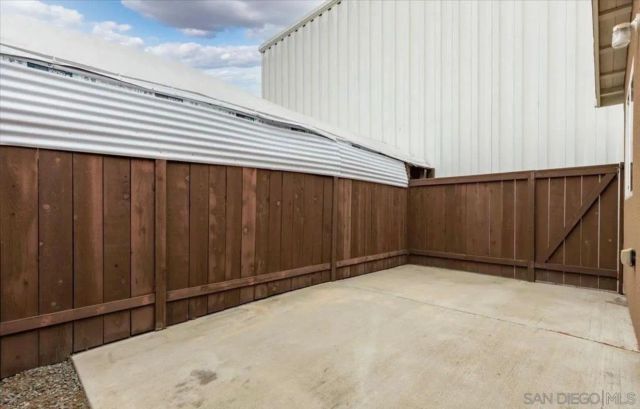 1231-33 Hoover ave, National City, CA 91950