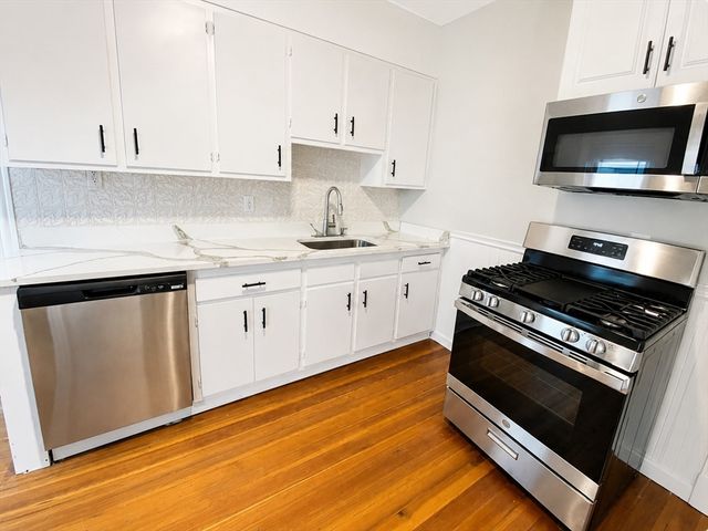 21 Dowse St 3, Everett, MA 02149