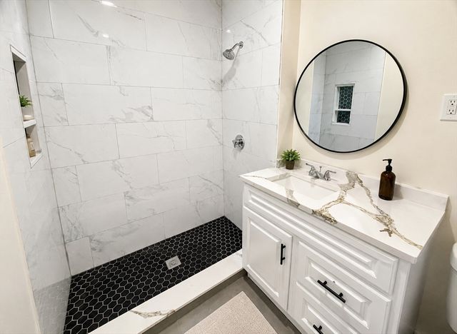 21 Dowse St 3, Everett, MA 02149