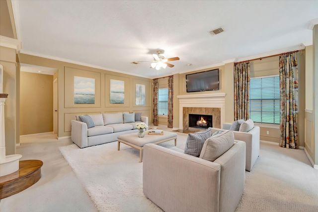 3910 Quiet Knoll Court, Pasadena, TX 77059