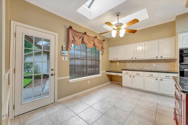 3910 Quiet Knoll Court, Pasadena, TX 77059