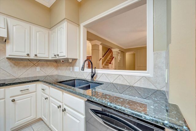 3910 Quiet Knoll Court, Pasadena, TX 77059