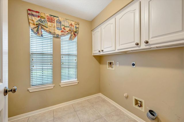 3910 Quiet Knoll Court, Pasadena, TX 77059