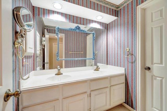 3910 Quiet Knoll Court, Pasadena, TX 77059