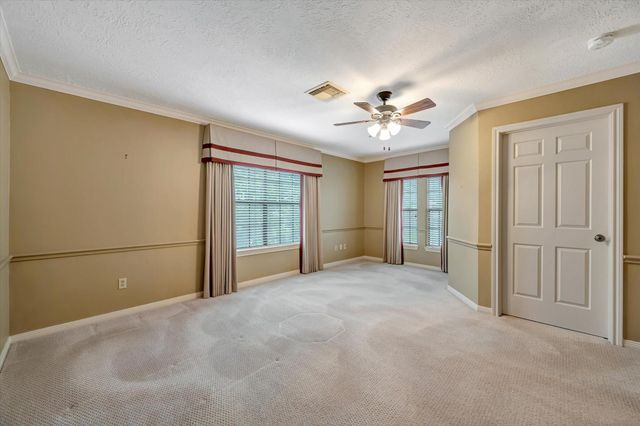 3910 Quiet Knoll Court, Pasadena, TX 77059