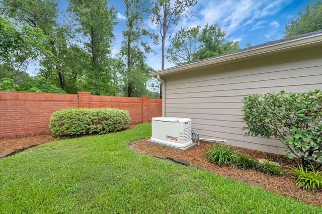 3910 Quiet Knoll Court, Pasadena, TX 77059