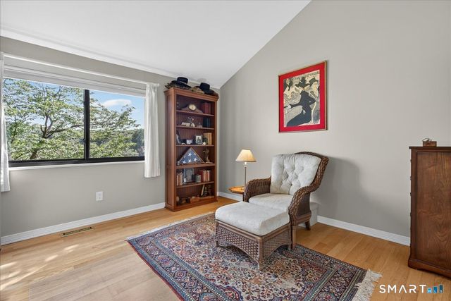 23 Harbour Village A, Branford, CT 06405