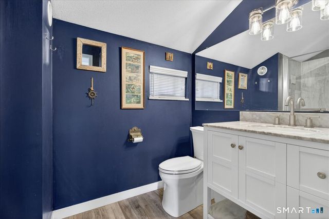 23 Harbour Village A, Branford, CT 06405