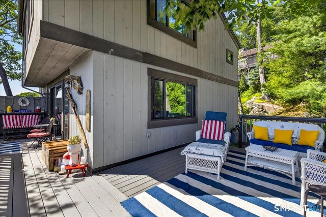 23 Harbour Village A, Branford, CT 06405