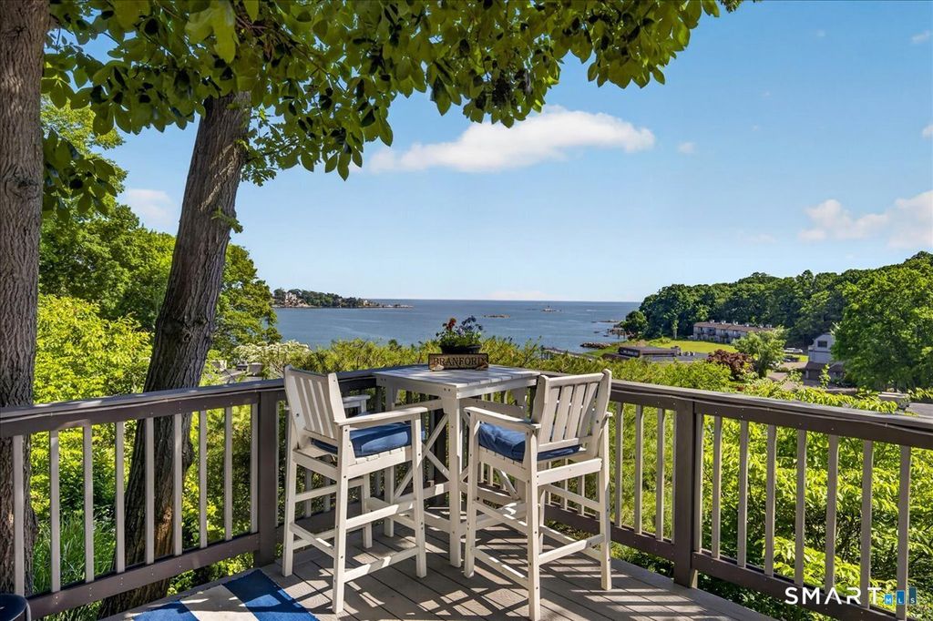 23 Harbour Village A, Branford, CT 06405
