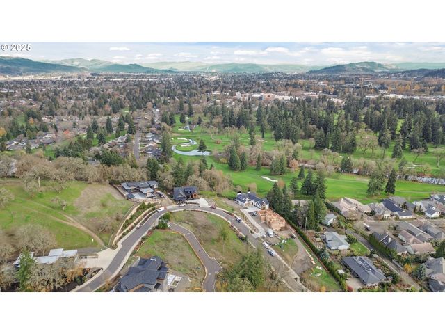 1282 Evening Star, Eugene, OR 97401