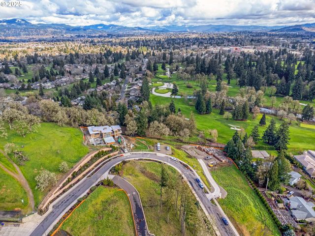 1282 Evening Star, Eugene, OR 97401