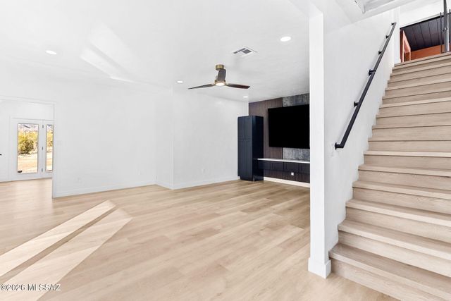 4905 N Craycroft Road, Tucson, AZ 85718