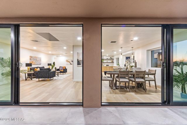 4905 N Craycroft Road, Tucson, AZ 85718