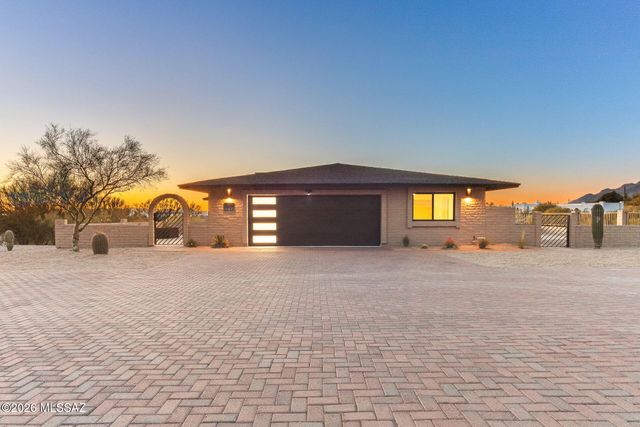 4905 N Craycroft Road, Tucson, AZ 85718