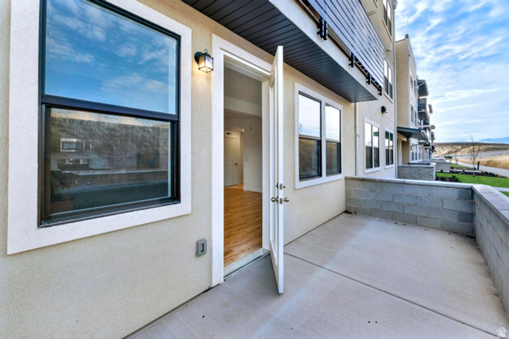 8392 S S SKY MIRROR LN #1B-102, Midvale, UT 84047 — photo 5