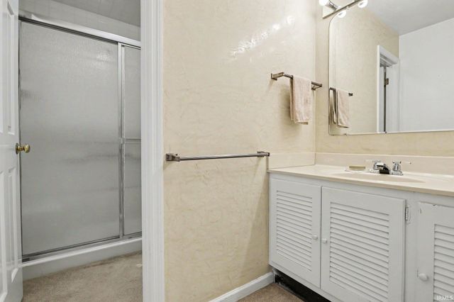 16907 Colony Drive, South Bend, IN 46635