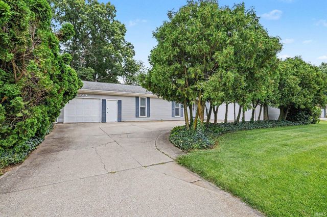 16907 Colony Drive, South Bend, IN 46635