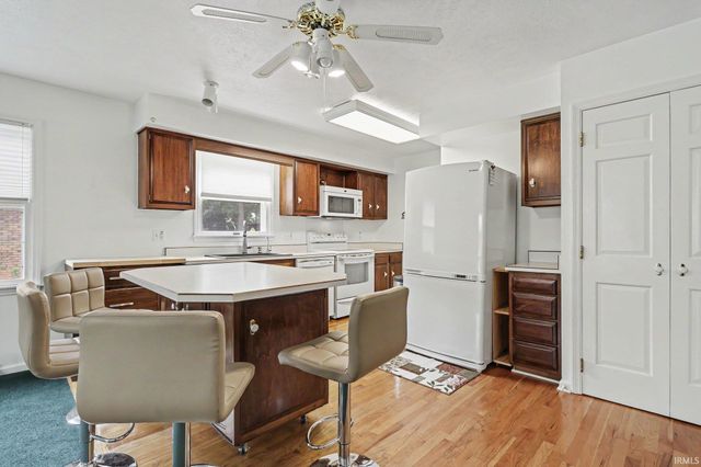 16907 Colony Drive, South Bend, IN 46635