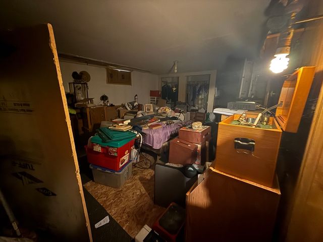 39 Jefferson Ave, Woburn, MA 01801