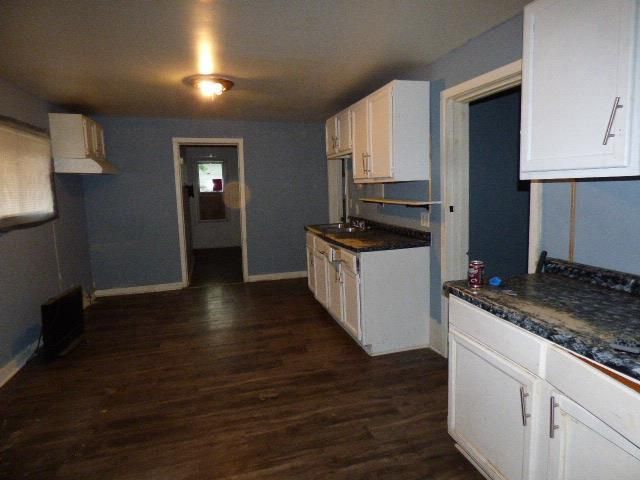 403 Center Avenue, Janesville, WI 53548