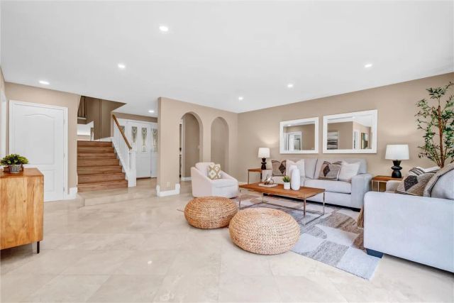 4061 Salacia, Irvine, CA 92620