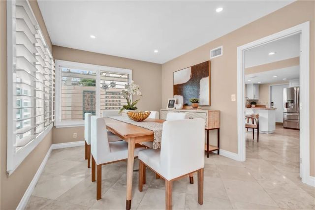 4061 Salacia, Irvine, CA 92620