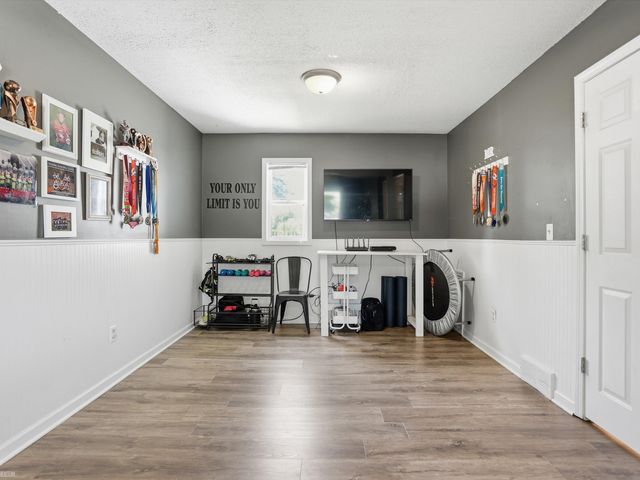 8835 Royce Drive, Sterling Heights, MI 48313