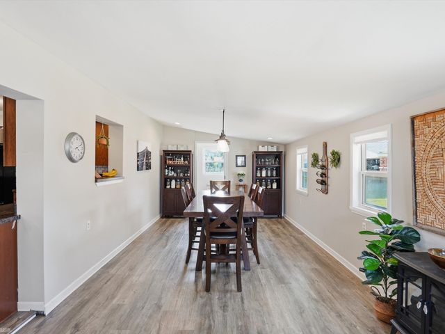 8835 Royce Drive, Sterling Heights, MI 48313
