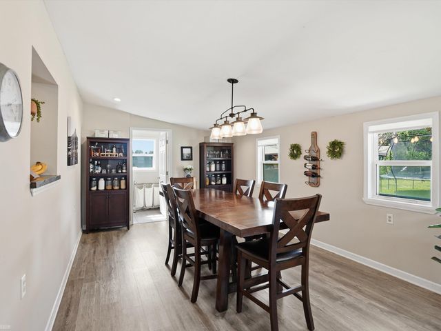 8835 Royce Drive, Sterling Heights, MI 48313