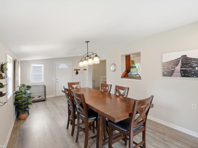8835 Royce Drive, Sterling Heights, MI 48313