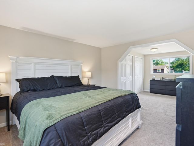 8835 Royce Drive, Sterling Heights, MI 48313