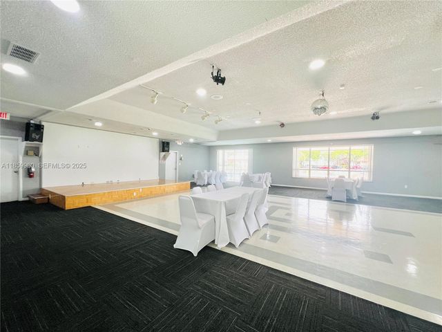 1810 SW 81st Avenue 2201, North Lauderdale, FL 33068