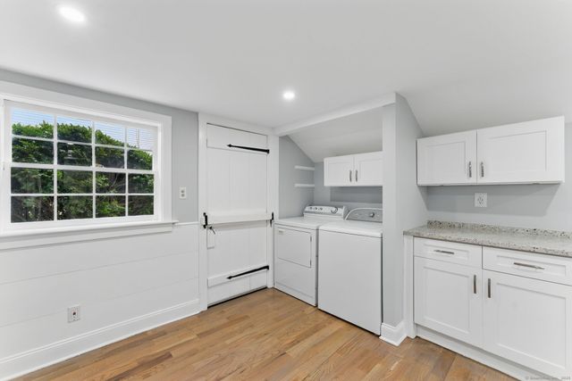 165 Oakland Street, Manchester, CT 06042