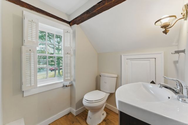 165 Oakland Street, Manchester, CT 06042