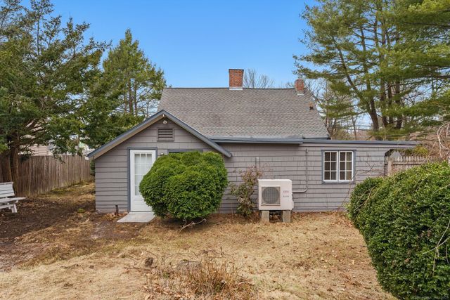 165 Oakland Street, Manchester, CT 06042