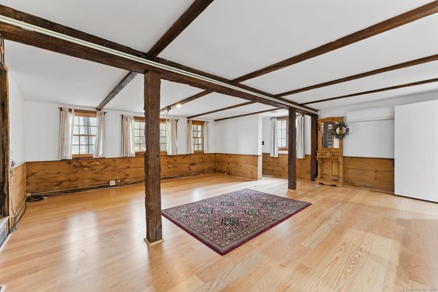 165 Oakland Street, Manchester, CT 06042