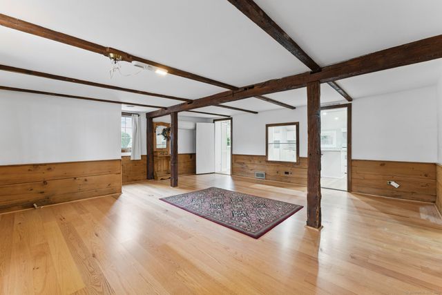 165 Oakland Street, Manchester, CT 06042