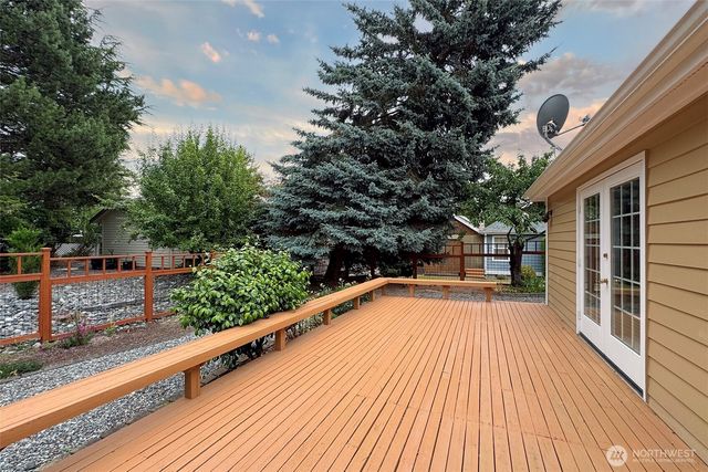 132 Madigan Road, Sequim, WA 98382