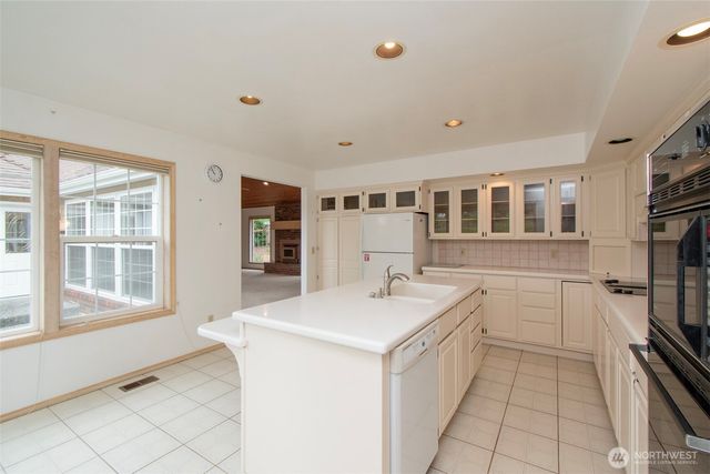 132 Madigan Road, Sequim, WA 98382