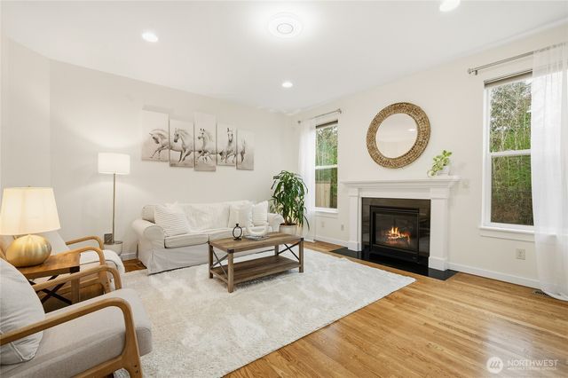 11025 243rd Avenue NE, Redmond, WA 98053