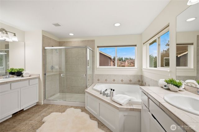 11025 243rd Avenue NE, Redmond, WA 98053