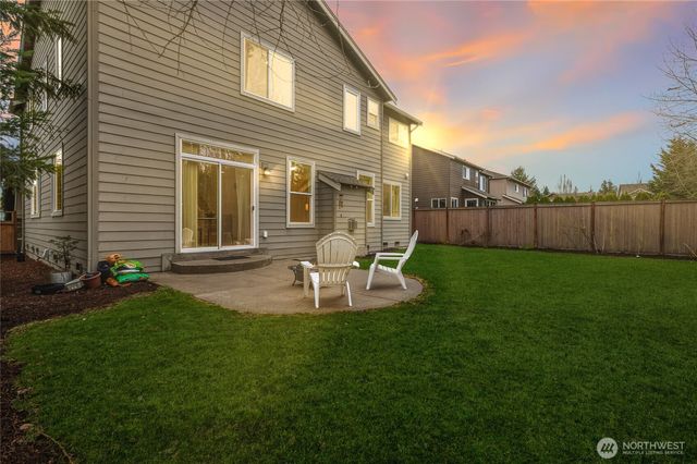 11025 243rd Avenue NE, Redmond, WA 98053