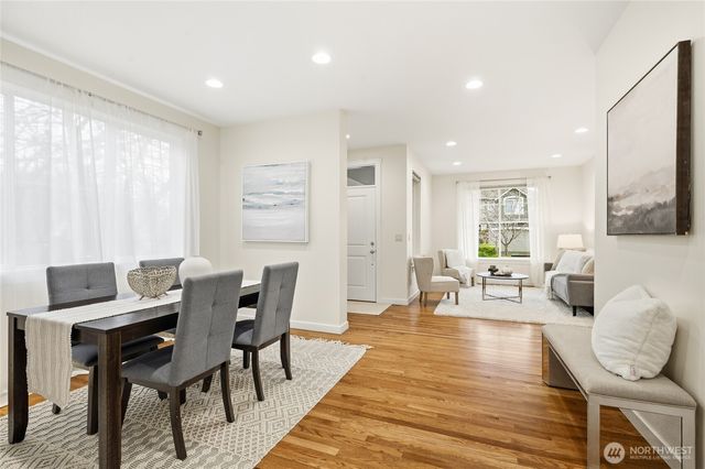 11025 243rd Avenue NE, Redmond, WA 98053